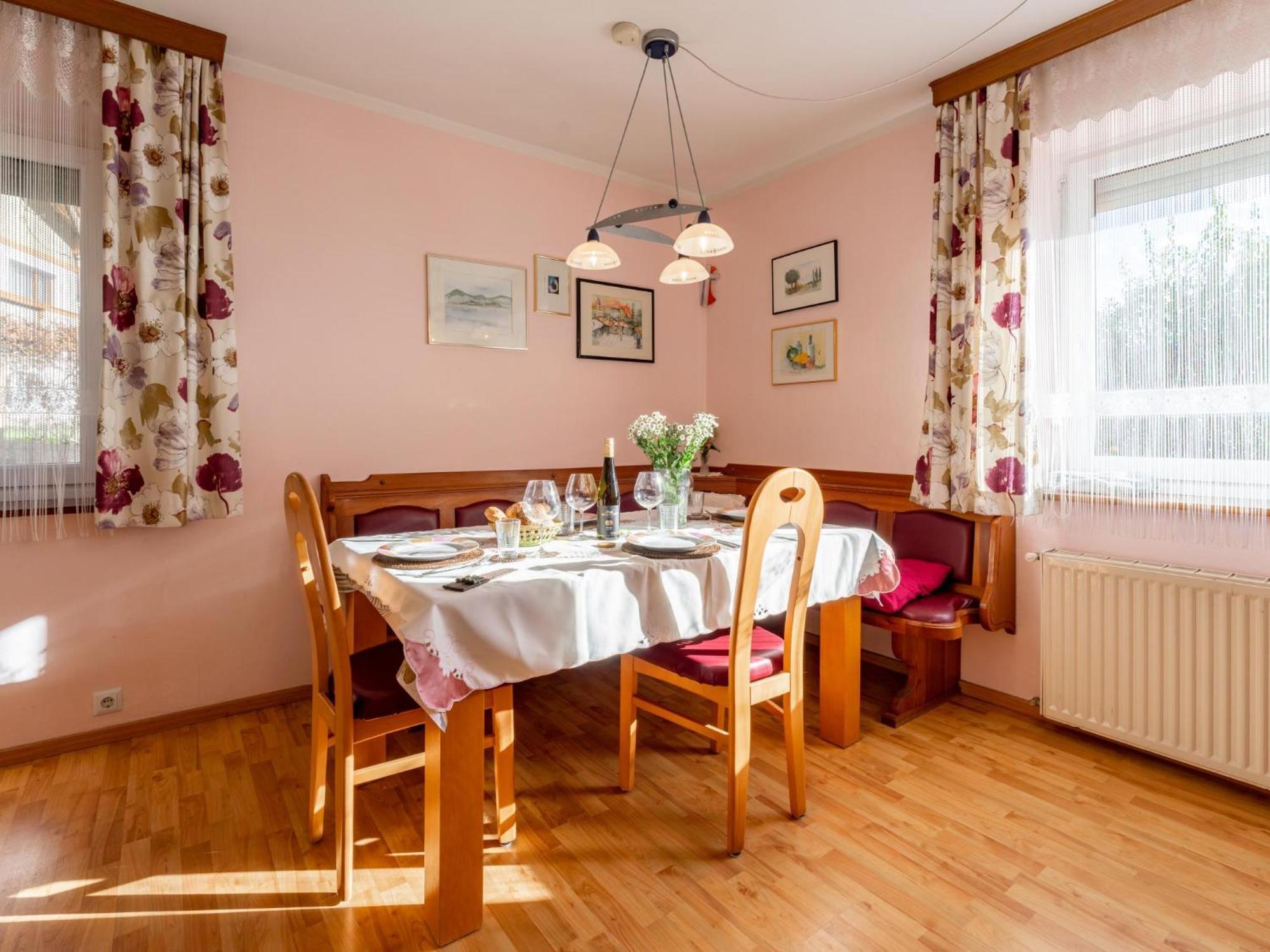 Schmitzer Apartment Muhldorf  Bagian luar foto